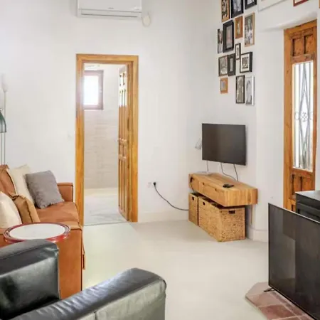 5-bedroom With Pool, Swimjet And Jacuzzi וילה