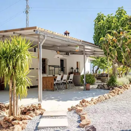 5-bedroom With Pool, Swimjet And Jacuzzi 别墅 *